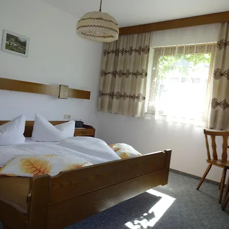 Haus Wiesengrund Apartment Fulpmes
