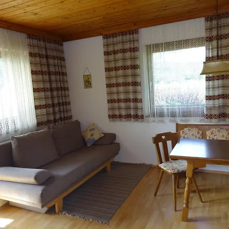 Haus Wiesengrund Apartman *